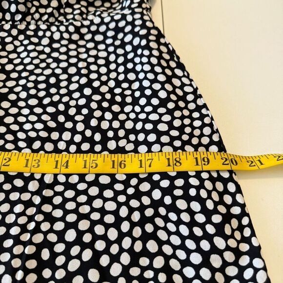 Karl Lagerfeld Black & White Polka Dot Ruffled Dress Size 8 Career, Date Night - Picture 12 of 13